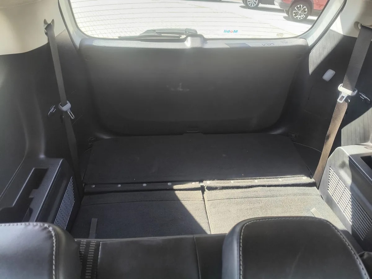 Kia Carens 1.4l Ex Turbo-Gdi Full 4x2 7dct At 5p año 2023