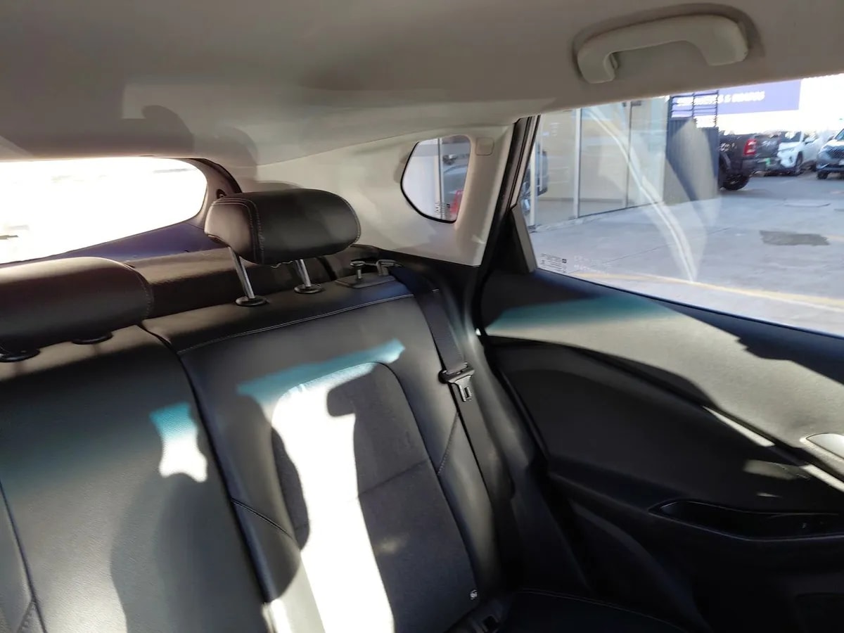 Chevrolet Tracker 1.2t Ltz Fwd At 5p año 2023