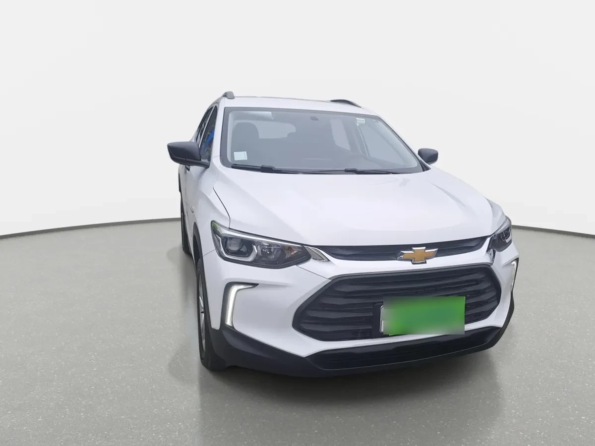Chevrolet Tracker 1.2t Ls Fwd Mt 5p año 2023