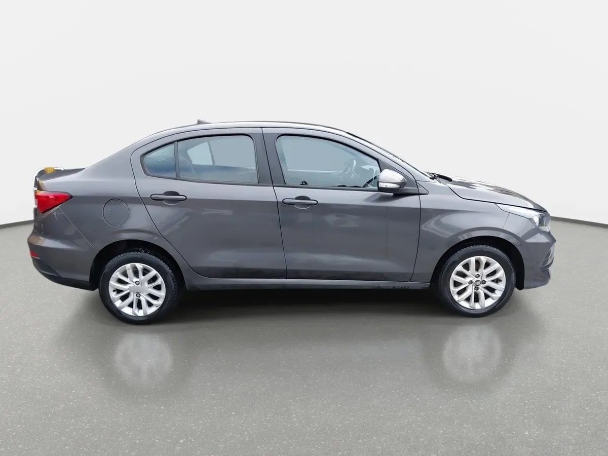 Fiat Cronos 1.8 Drive 4x2 At 4p año 2022