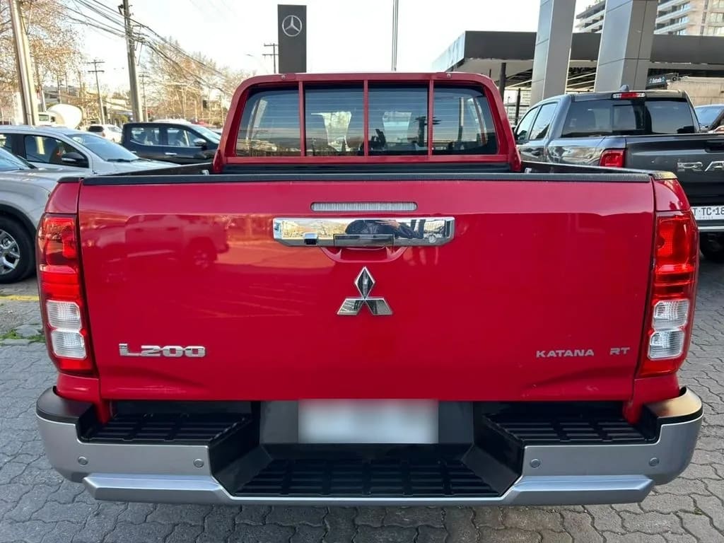 Mitsubishi L200 Katana Xrt 4x4 2.4 año 2024