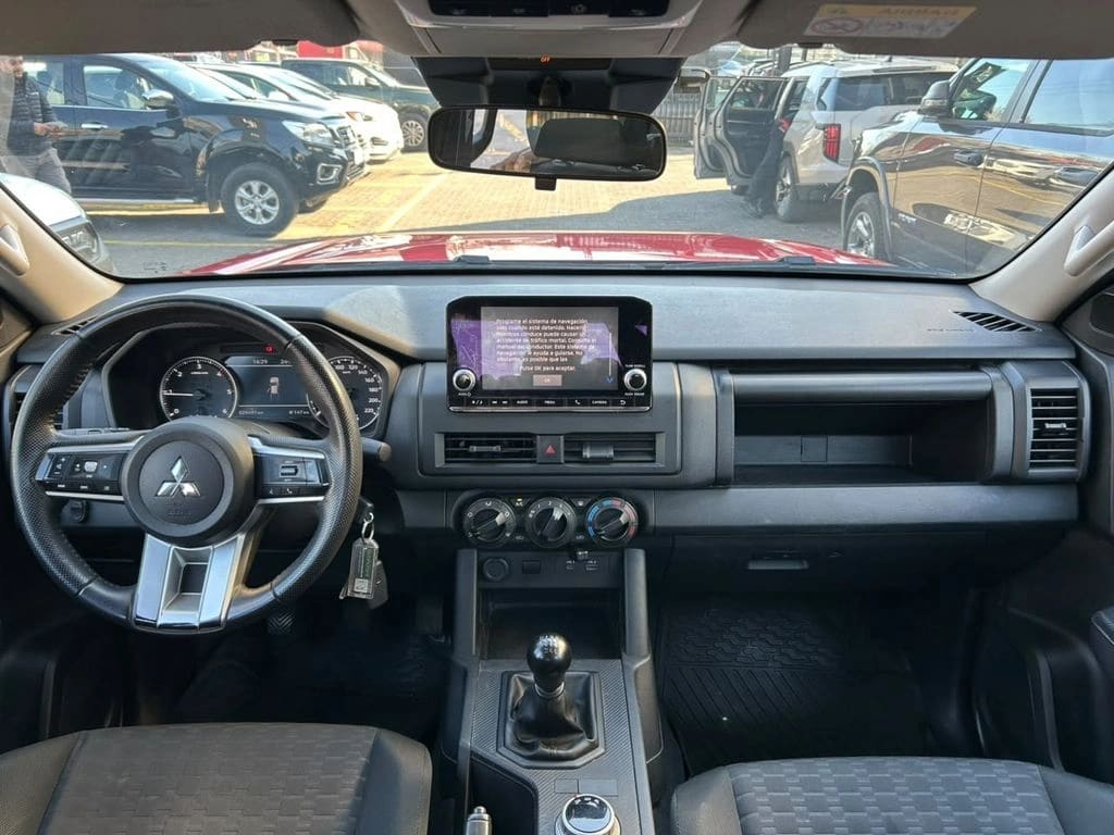 Mitsubishi L200 Katana Xrt 4x4 2.4 año 2024