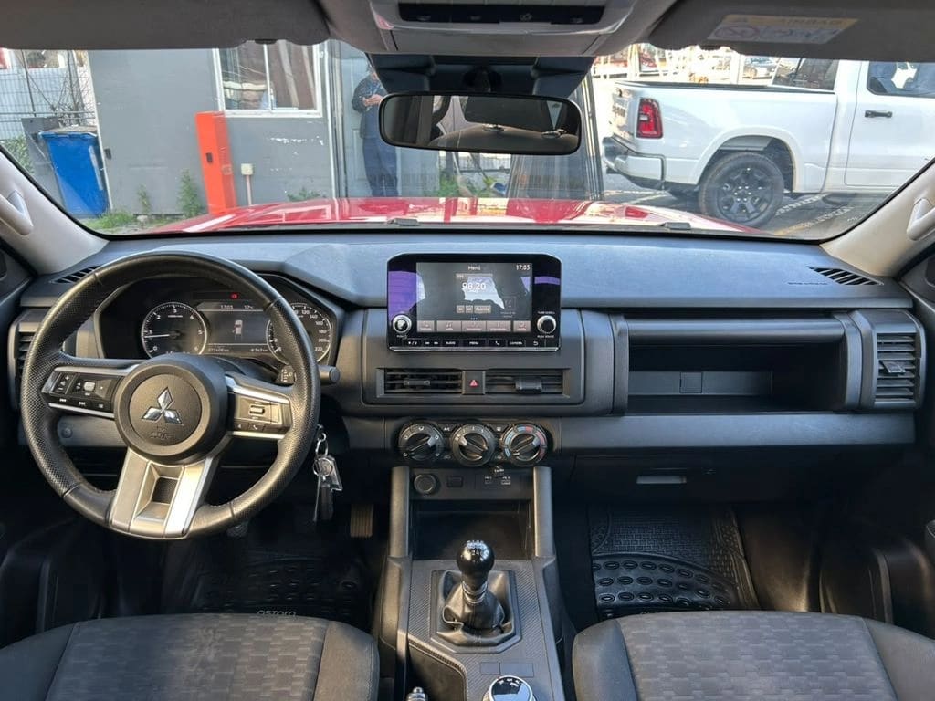Mitsubishi L200 Katana Xrt 4x4 2.4 año 2024