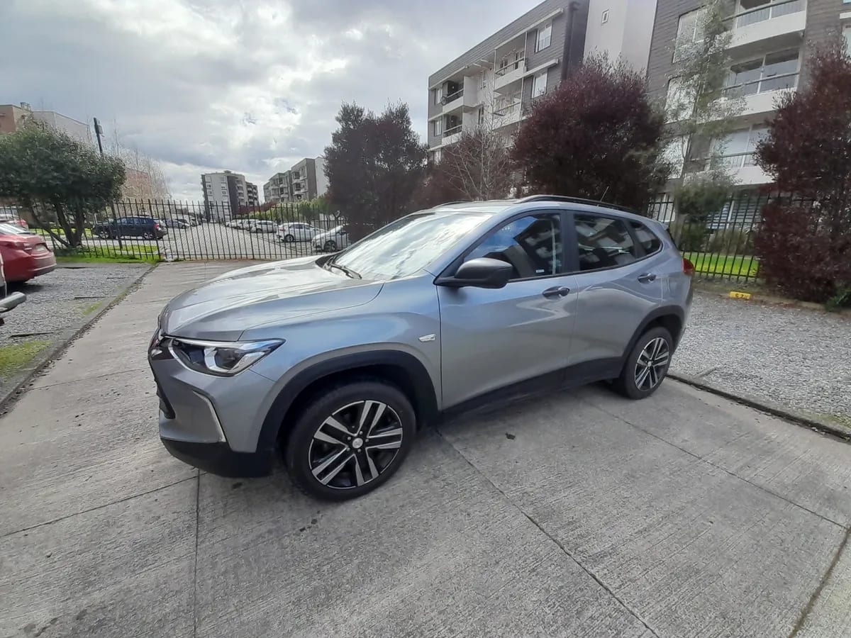 CHEVROLET TRACKER 1.2 Ltz P Mt año 2024