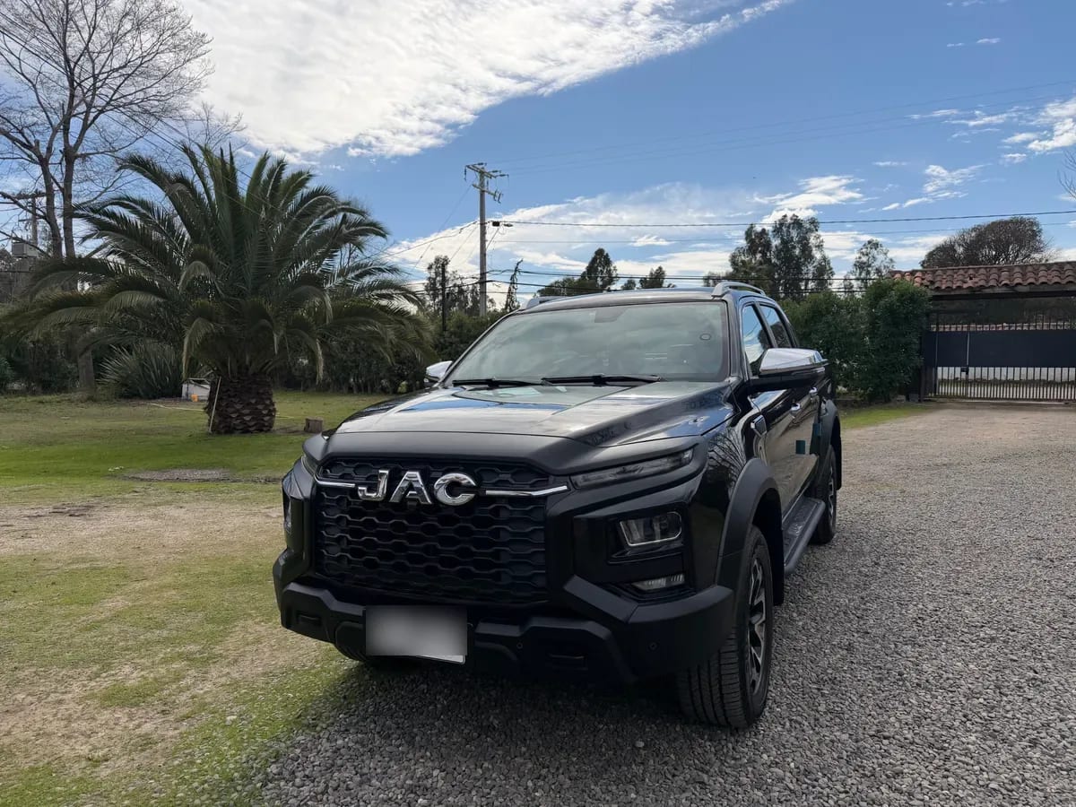 JAC T9 2.0 Advance At 4x4 Diesel año 2025