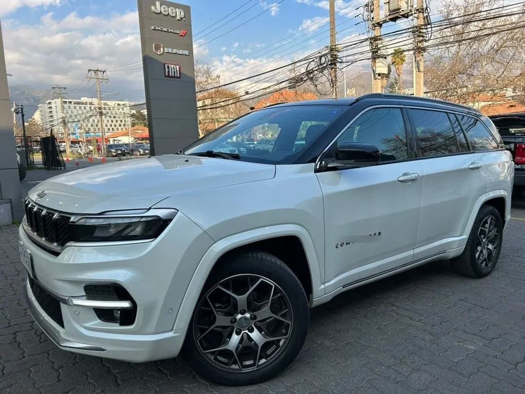 Jeep Commander Overland 1.3 Aut año 2023