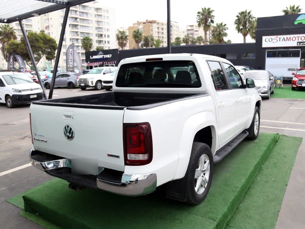 Volkswagen Amarok Highline 2.0 At 4x4 año 2023