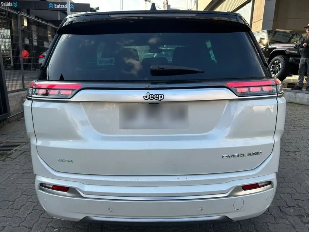 Jeep Commander Overland 1.3 Aut año 2023