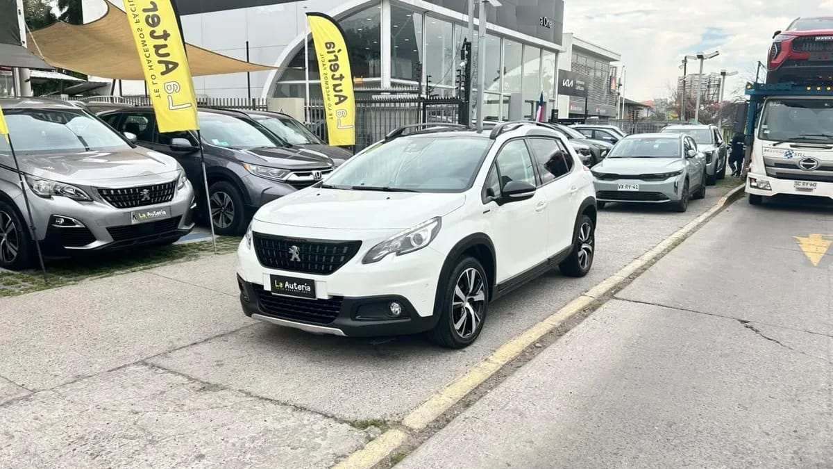 Peugeot 2008 Gt Line 1.2 Aut año 2018