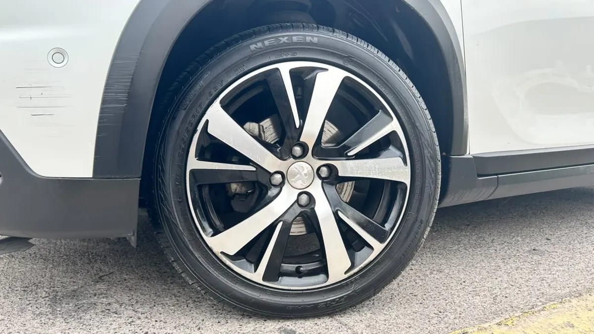 Peugeot 2008 Gt Line 1.2 Aut año 2018