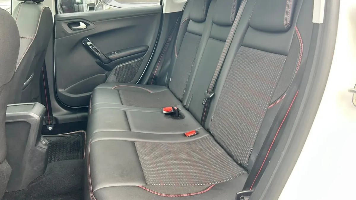 Peugeot 2008 Gt Line 1.2 Aut año 2018