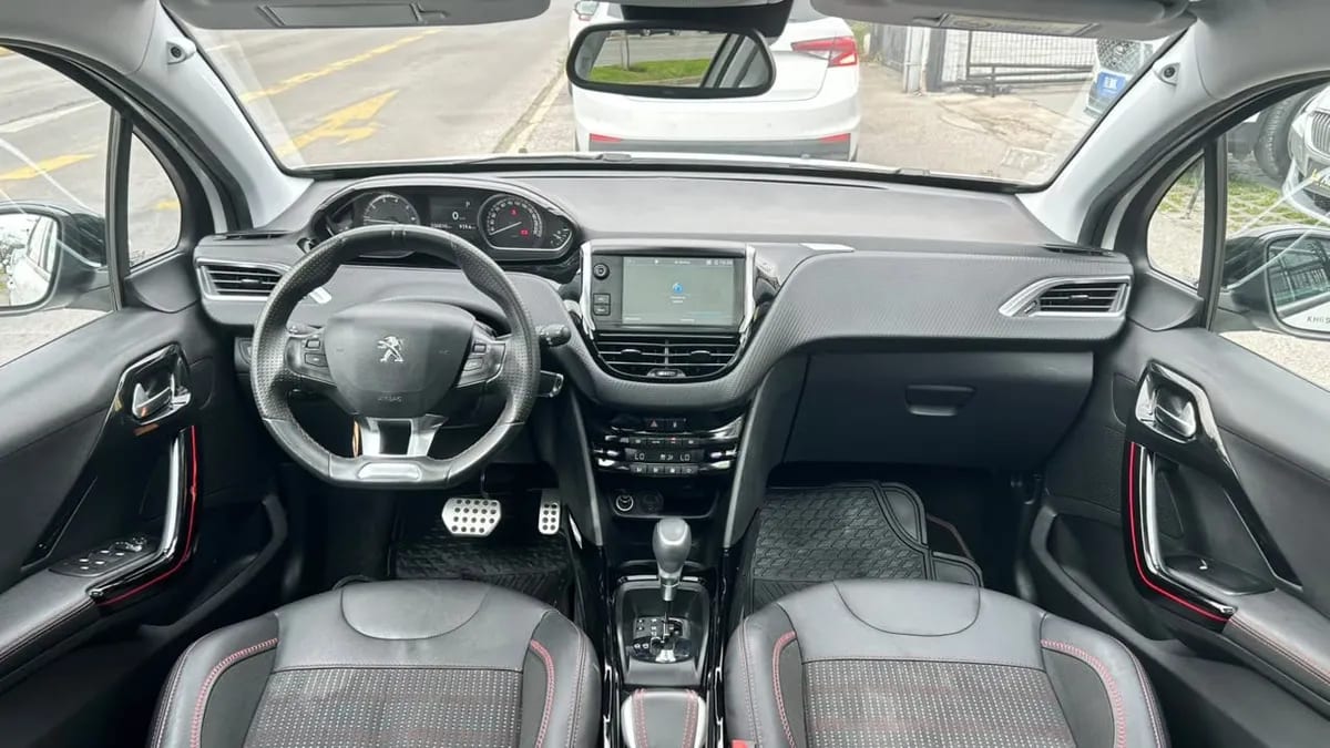 Peugeot 2008 Gt Line 1.2 Aut año 2018