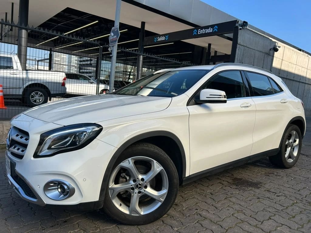 Mercedes-Benz Gla 200 Sport año 2021
