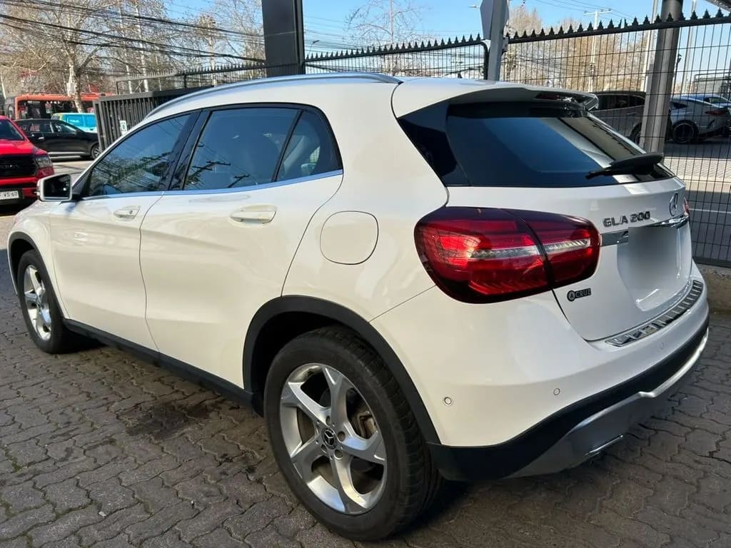 Mercedes-Benz Gla 200 Sport año 2021