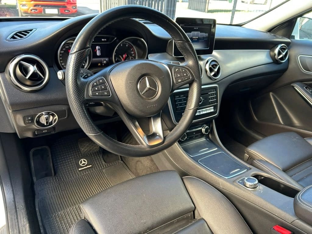 Mercedes-Benz Gla 200 Sport año 2021