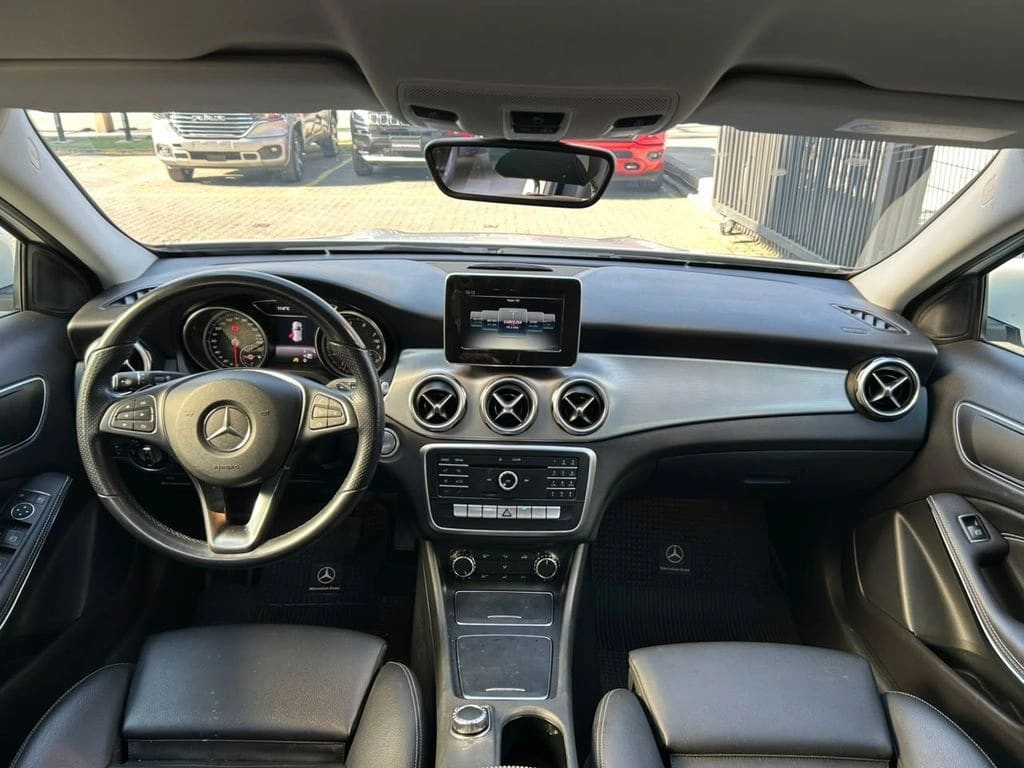 Mercedes-Benz Gla 200 Sport año 2021
