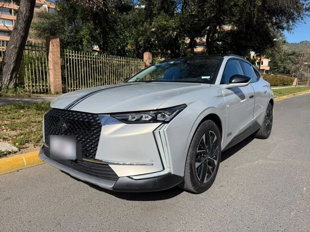 DS Automobiles 4 Cross Trocadero Bluehdi Diesel At8 año 2024
