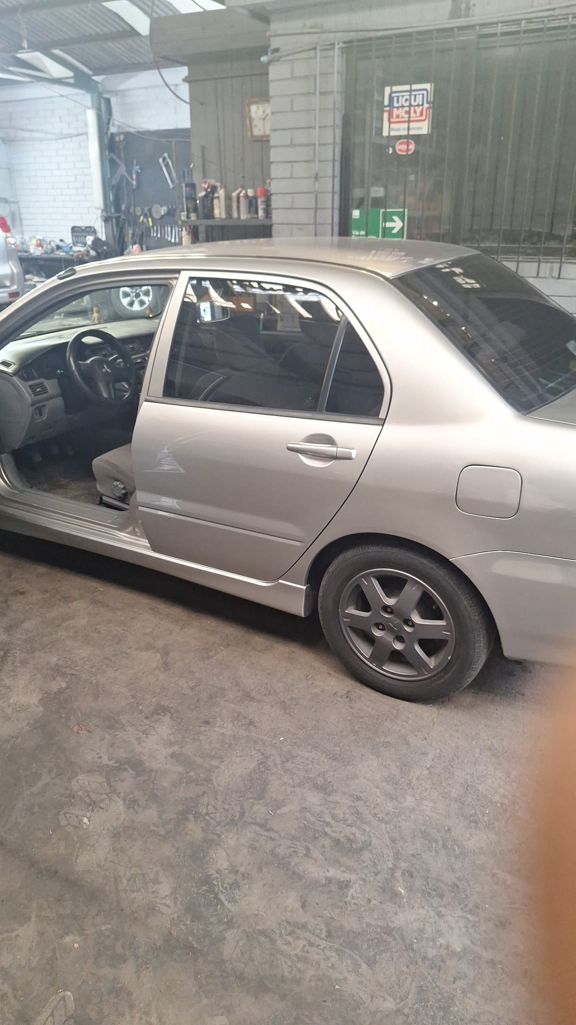 MITSUBISHI LANCER 1.6 Mt año 2008