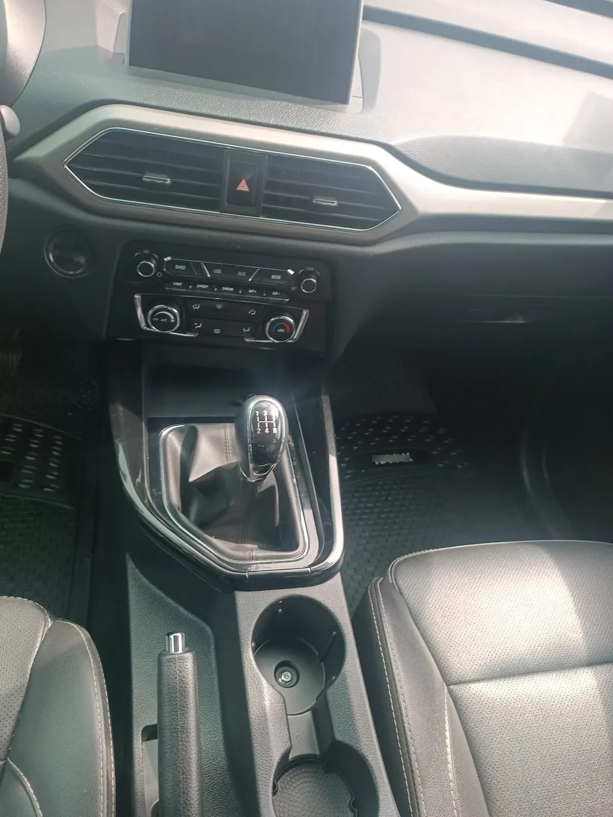 DONGFENG SUV 560 1.8 Comfort Mt año 2023