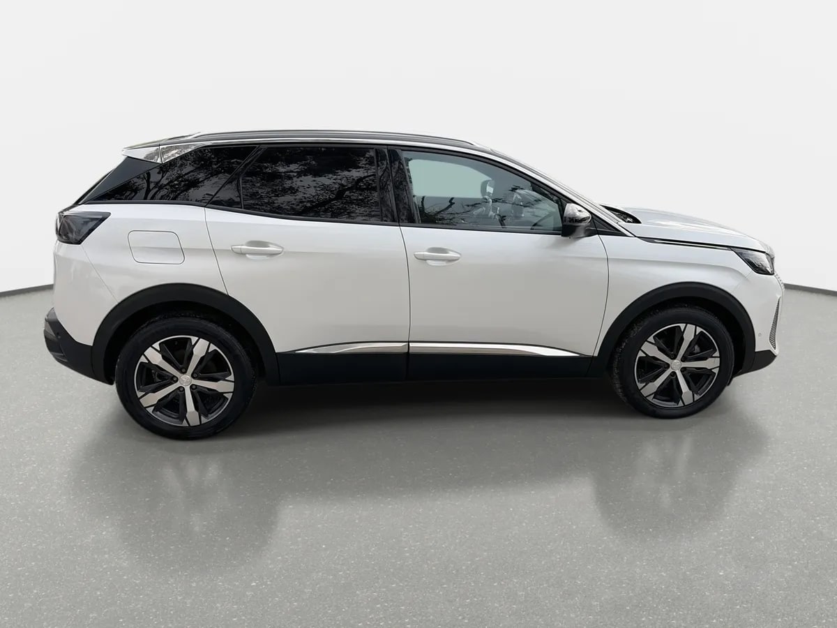 Peugeot 3008 1.5 Allure Pack Bluehdi 130 4x2 Eat8 5p año 2024