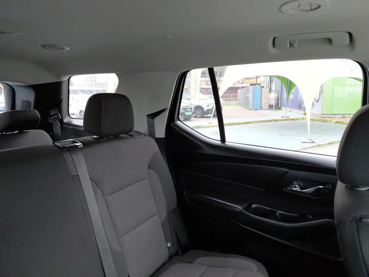 Chevrolet Traverse 3.6l Lt Fwd Ii At 5p año 2020
