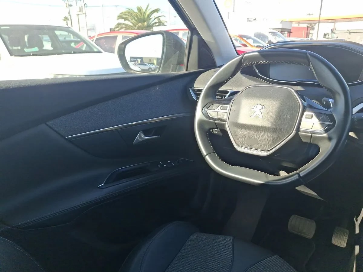 Peugeot 3008 1.6 Allure Thp 4x2 165 Eat6 5p año 2021