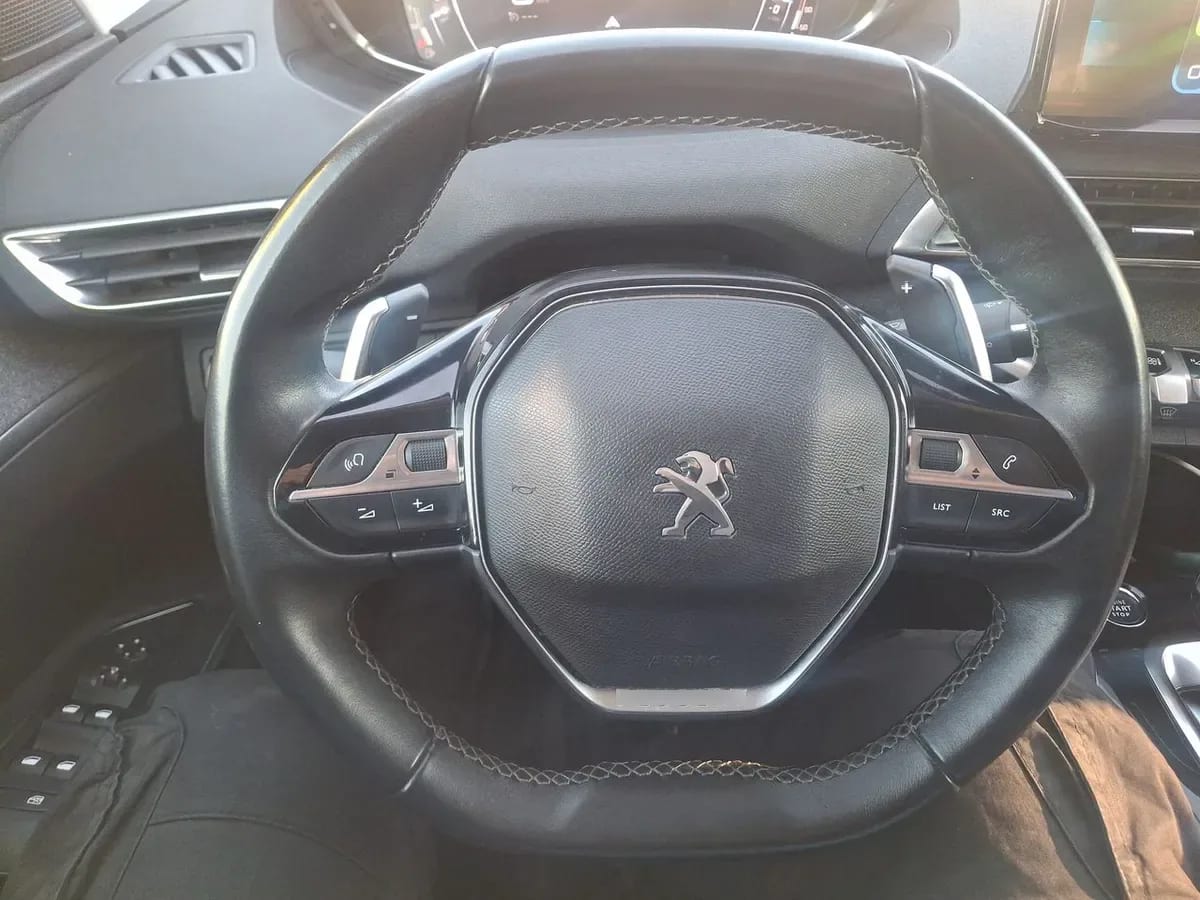 Peugeot 3008 1.5 Allure Pack Bluehdi 4x2 130 Eat8 5p año 2022