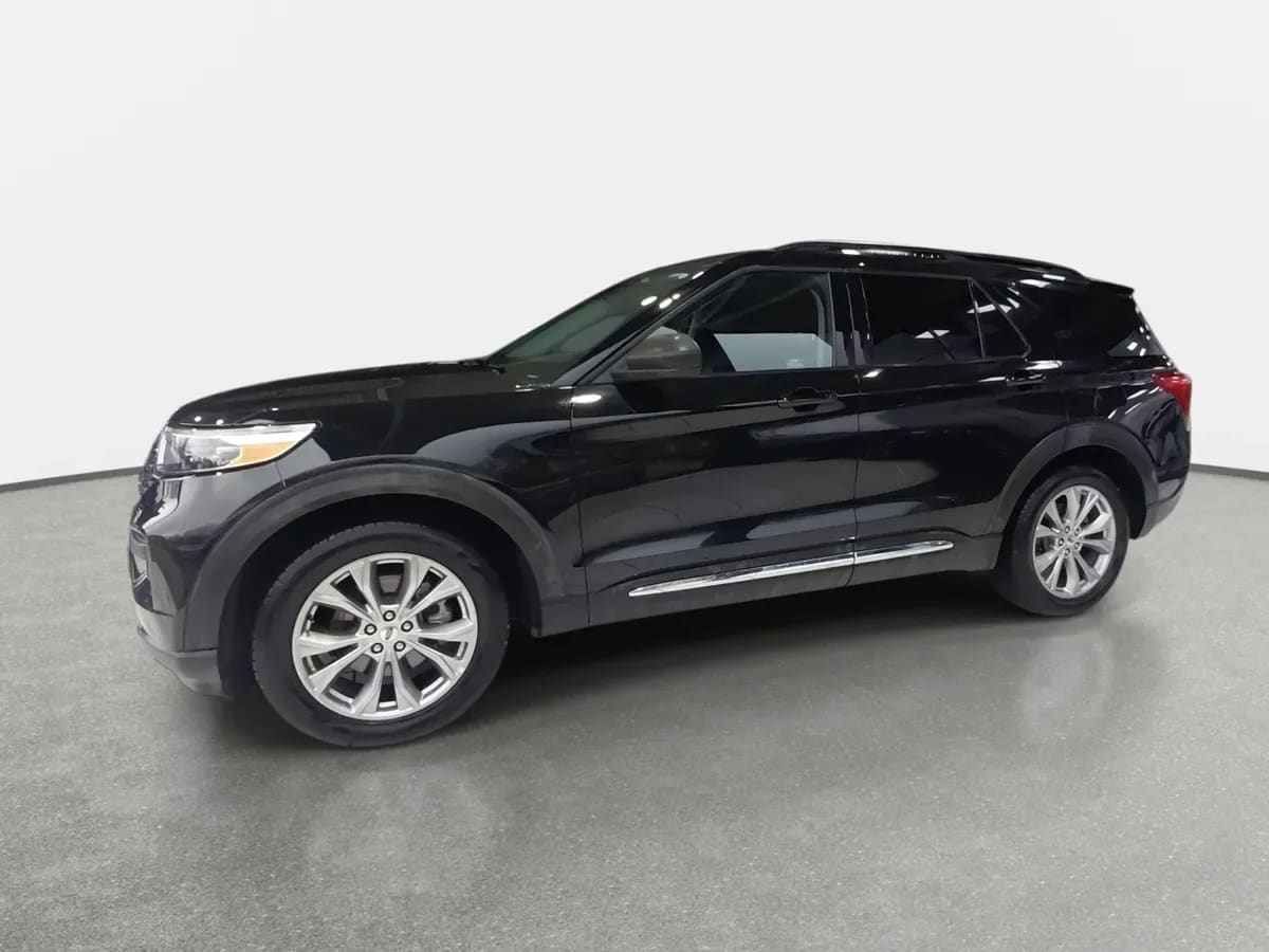 Ford Explorer 2.3 Ecoboost Xlt 4x2 At 5p año 2022