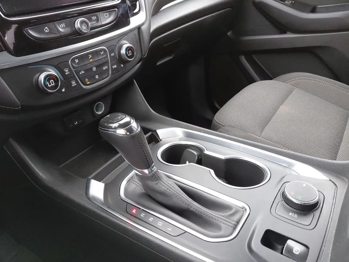 Chevrolet Traverse 3.6l Lt Fwd Ii At 5p año 2020