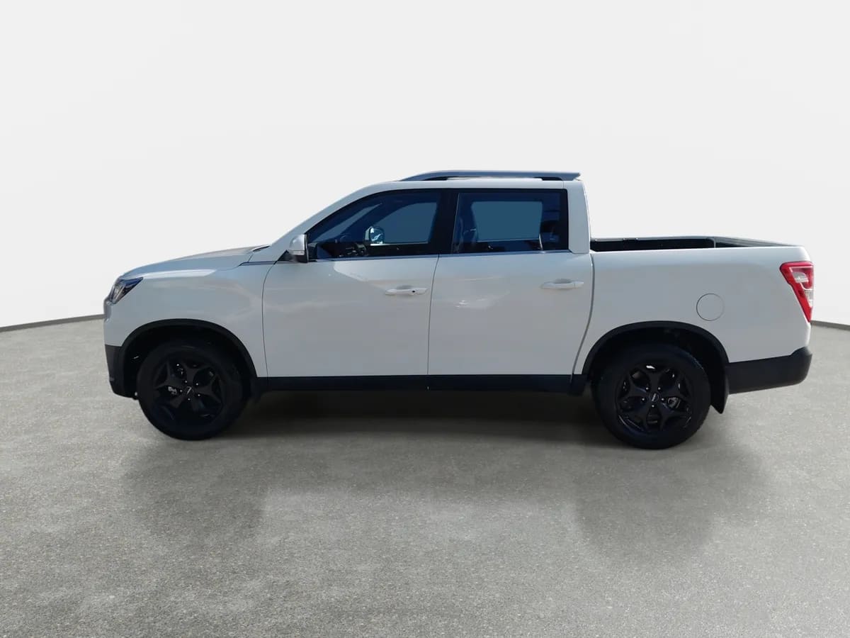 Ssangyong Musso 2.2 Td Limited Plus Diesel 4wd Nueva Radio At6 4p año 2026