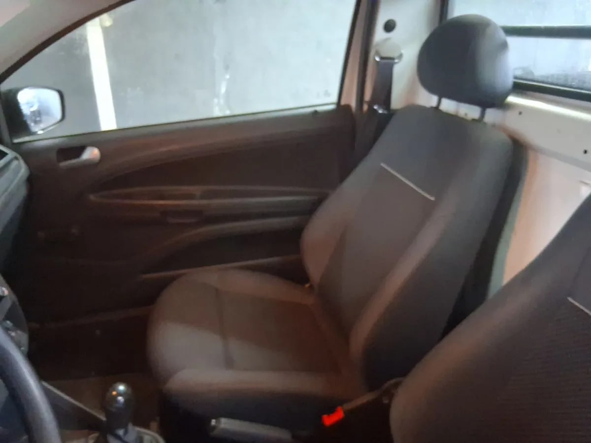 Volkswagen Saveiro 1.6 4x2 Mt 2p año 2022