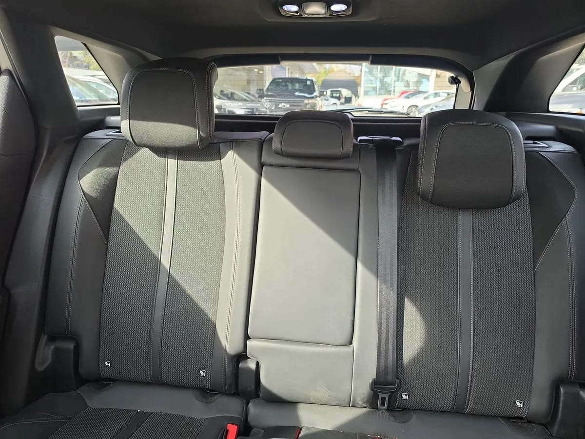 Peugeot 3008 1.6 Gt Puretech 4x2 180 Eat8 5p año 2022