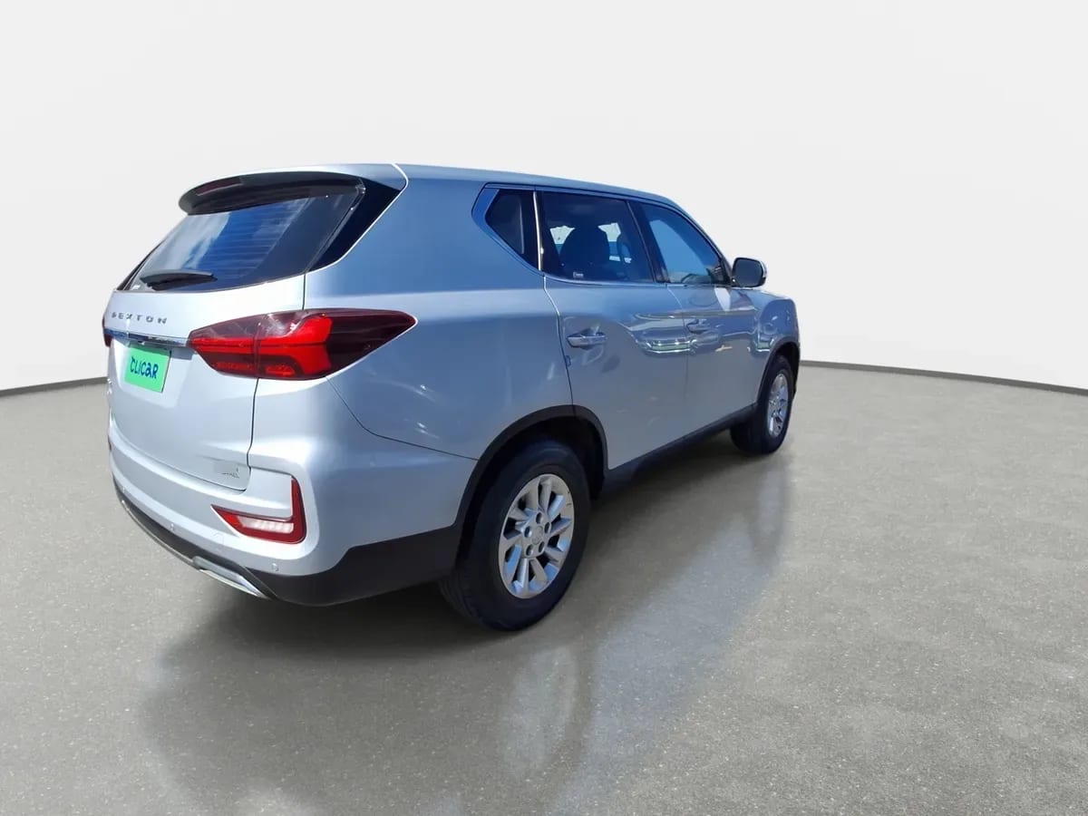 Ssangyong Rexton 2.0t Lx 4x2 6ab 6at 5p año 2024