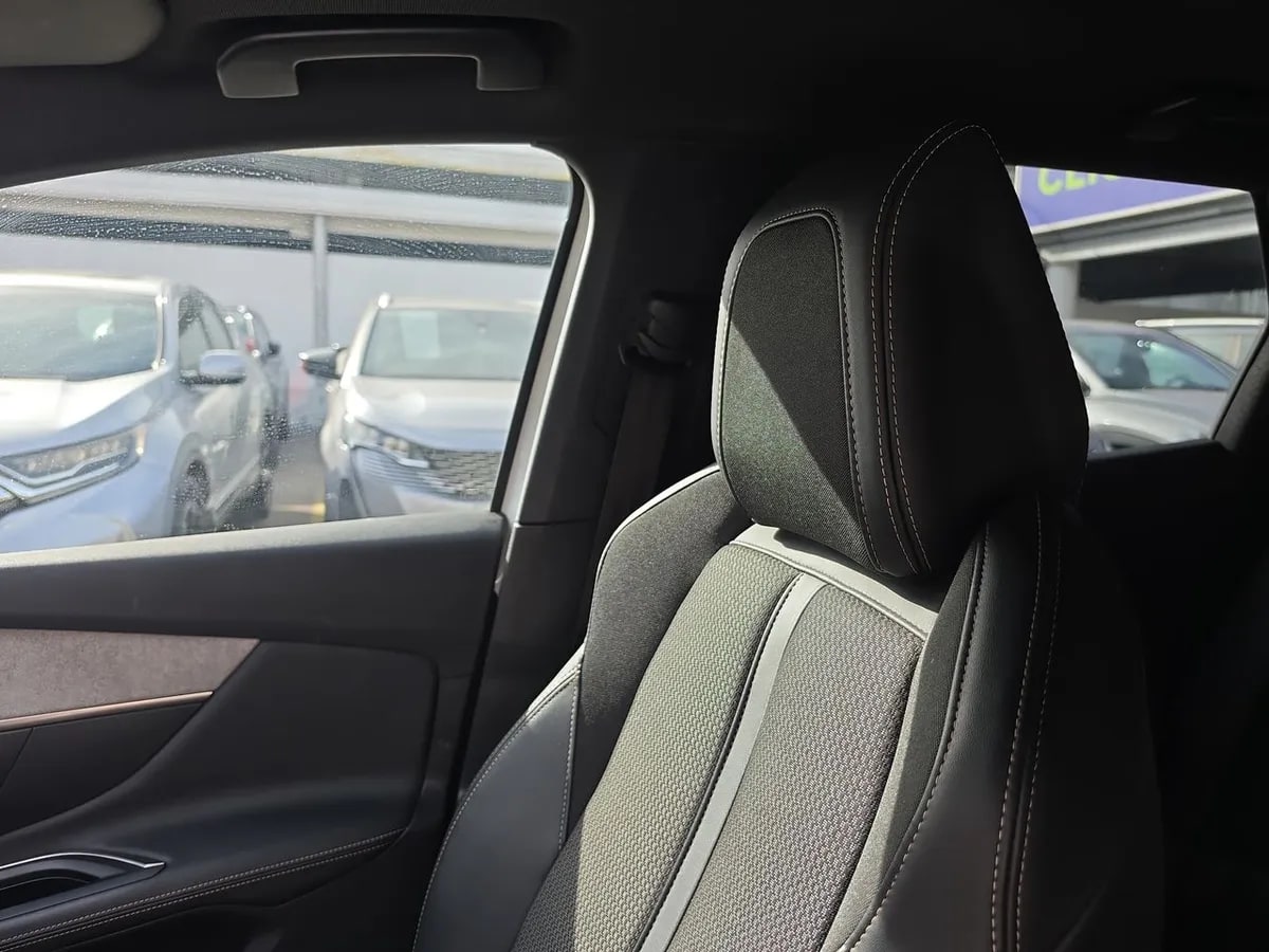 Peugeot 3008 1.6 Gt Puretech 4x2 180 Eat8 5p año 2022