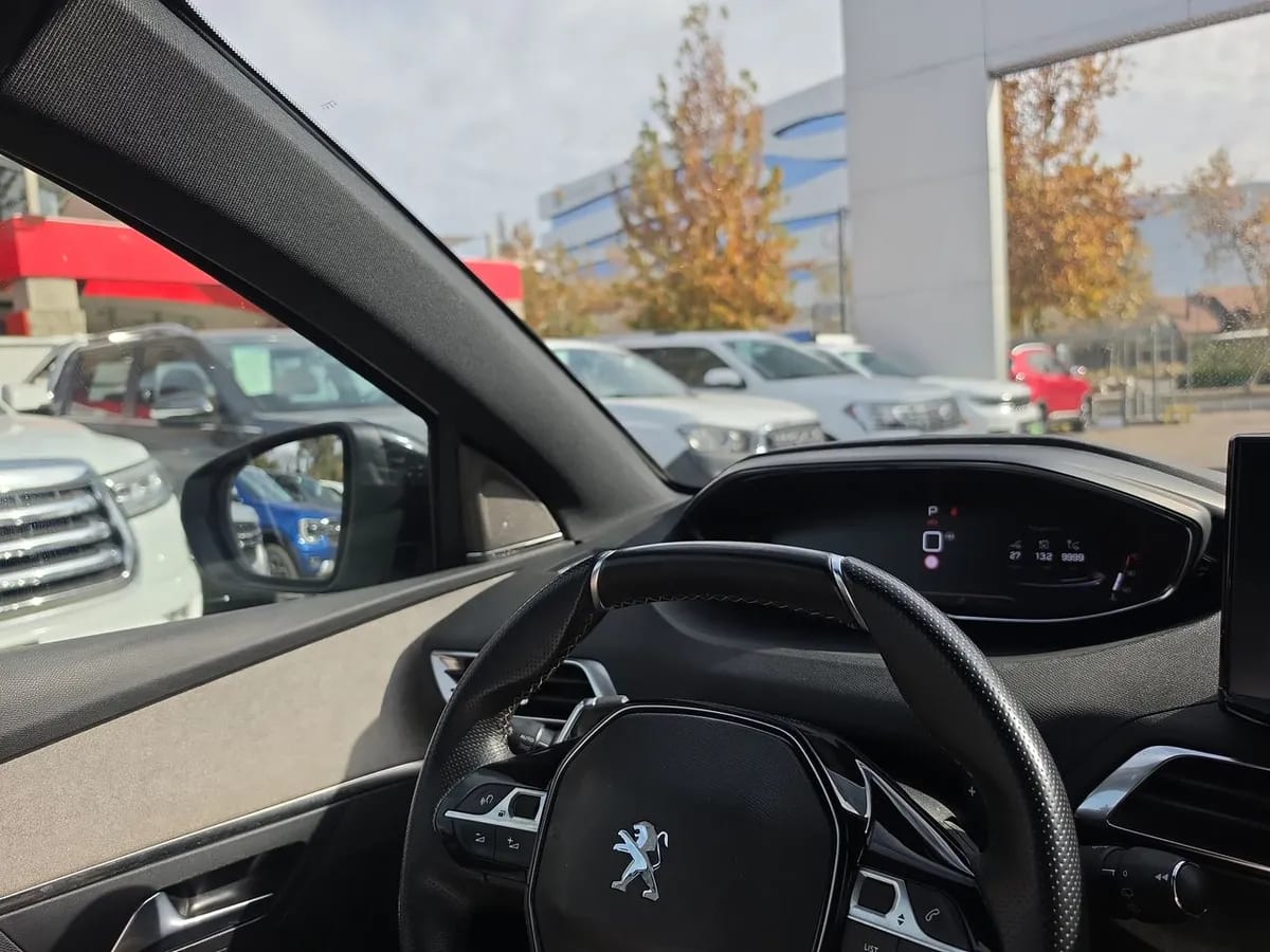 Peugeot 3008 1.6 Gt Puretech 4x2 180 Eat8 5p año 2022
