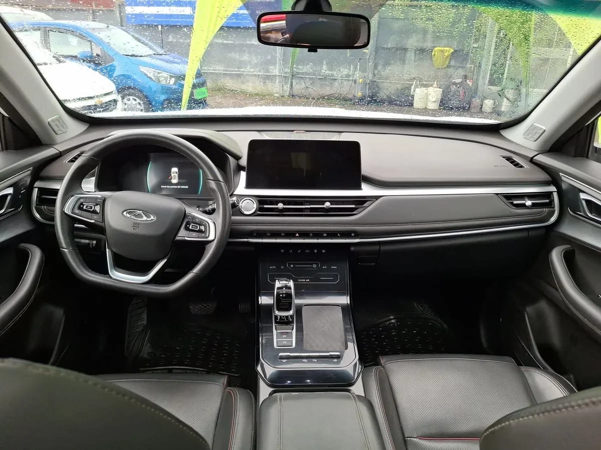 Chery Tiggo 7 Pro 1.5t Glx 4x2 Bicolor Cvt At 5p año 2023
