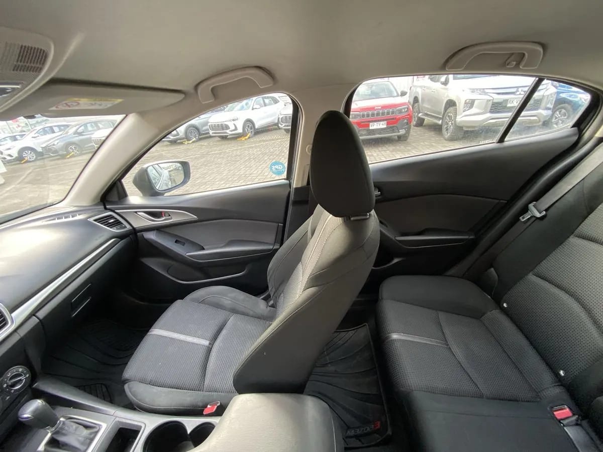 Mazda 3 1.6 S 4x2 Sdn 4at 4p año 2020