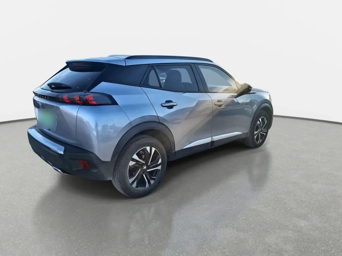 Peugeot 2008 1.2 Allure Puretech 4x2 130 At 5p año 2021