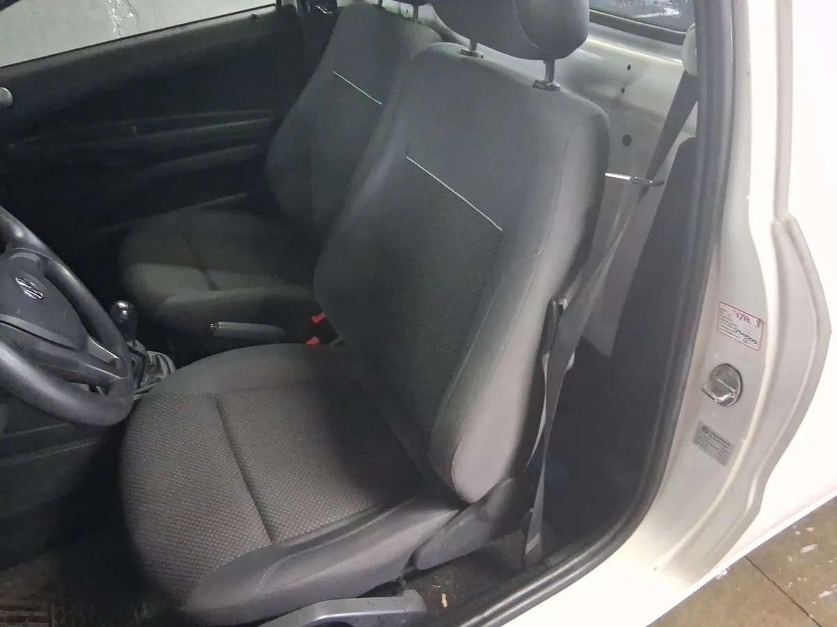 Volkswagen Saveiro 1.6 4x2 Mt 2p año 2022