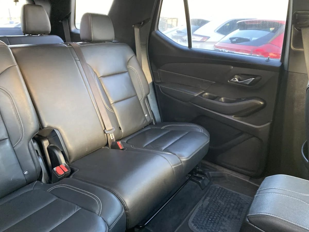 Chevrolet Traverse 3.6l Lt Awd Ii At 5p año 2022