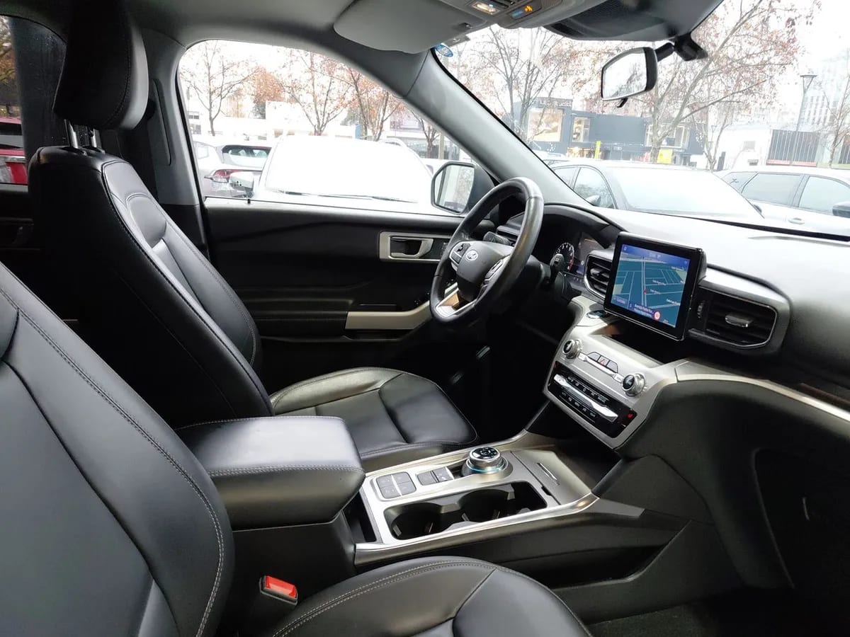 Ford Explorer 2.3 Ecoboost Xlt 4x2 At 5p año 2022