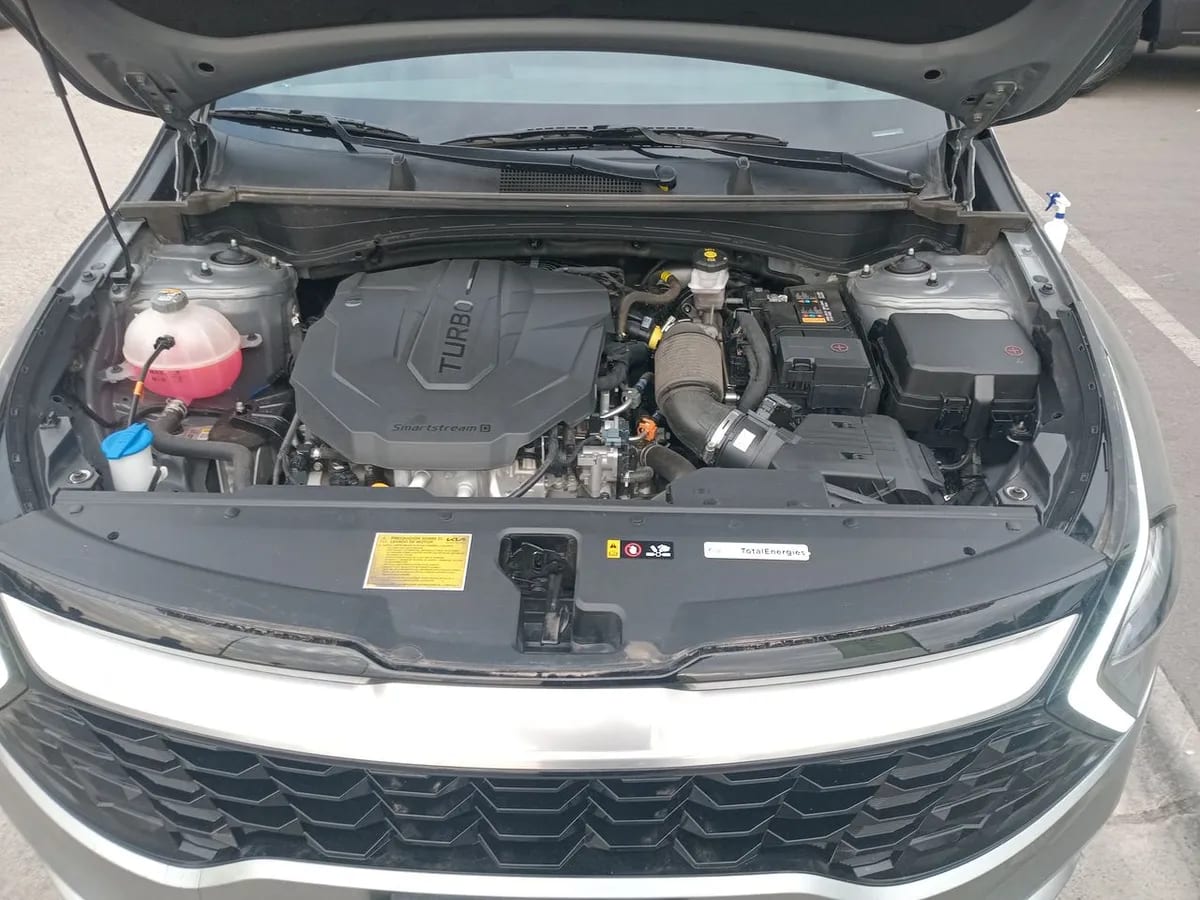 Kia Sportage 2.0 Ex Dies 2wd 8at 5p año 2025