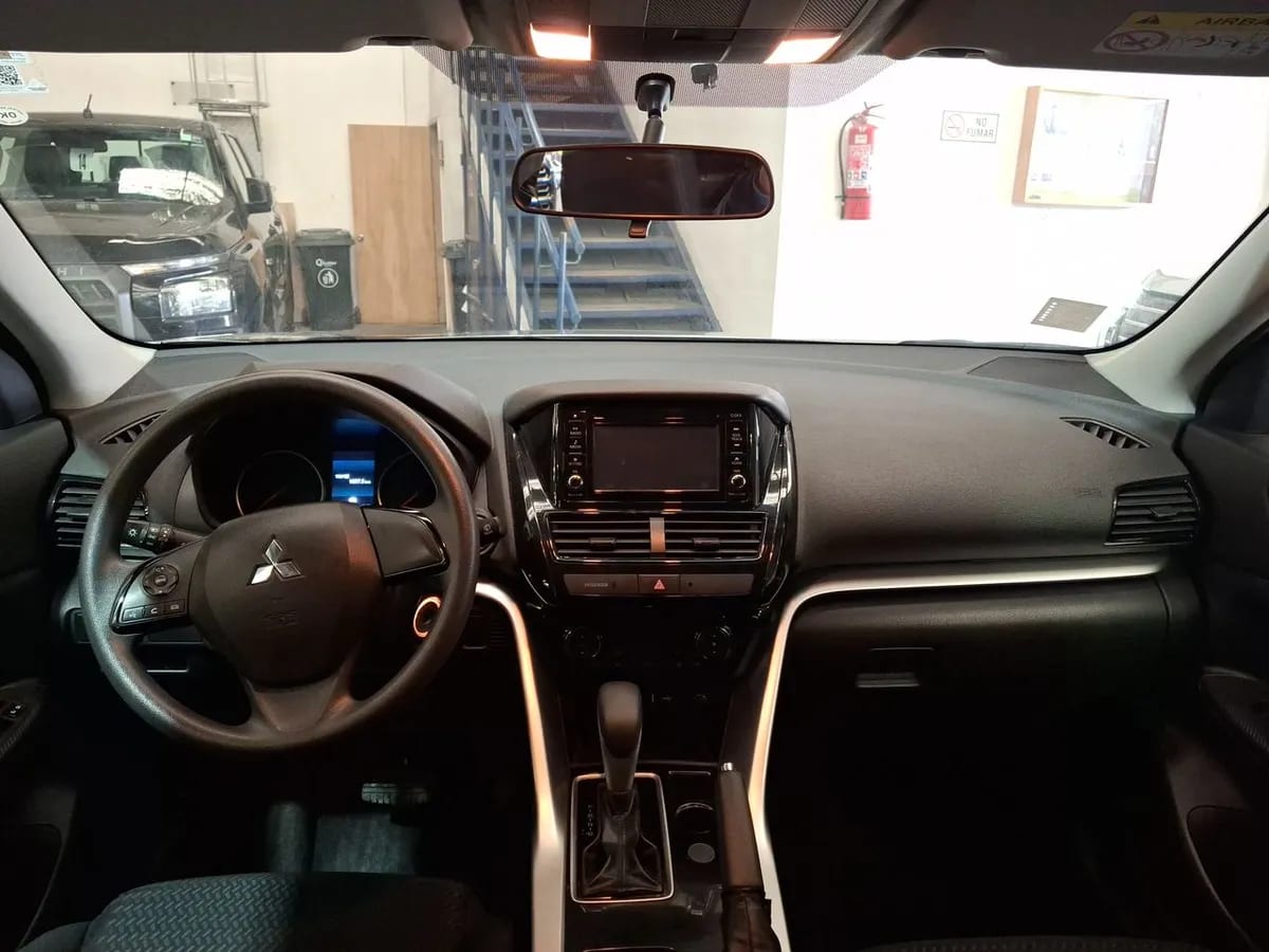 Mitsubishi Eclipse Cross 1.5 Rx 4x2 At 5p año 2023