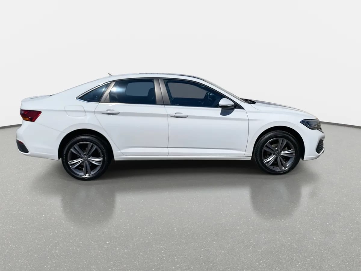Volkswagen Jetta 1.4 Comfortline Sky 4x2 At 4p año 2024
