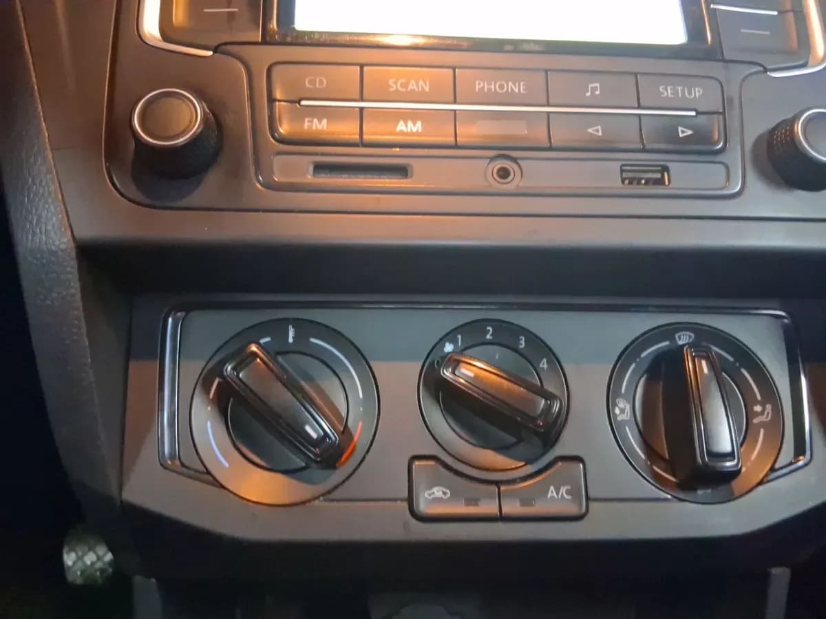 Volkswagen Saveiro 1.6 4x2 Mt 2p año 2022