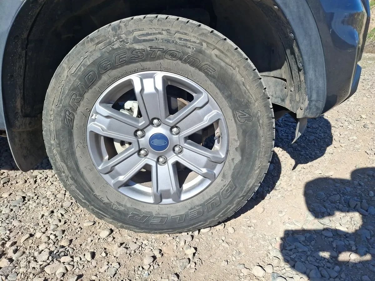 Ford Ranger 2.0 Xls Diesel 4x4 Dob. Cab. Mt 4p año 2025