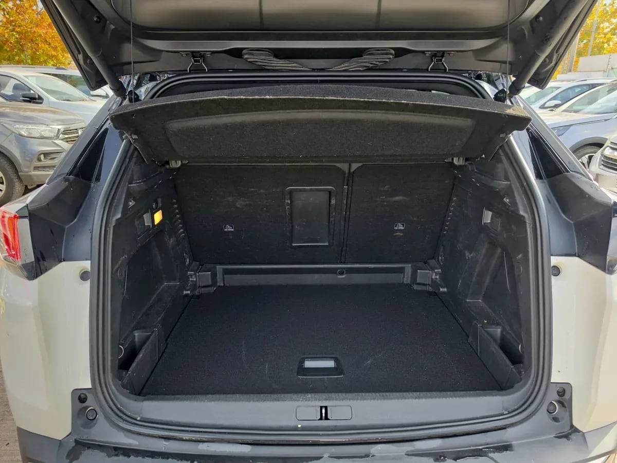 Peugeot 3008 1.6 Gt Puretech 4x2 180 Eat8 5p año 2022