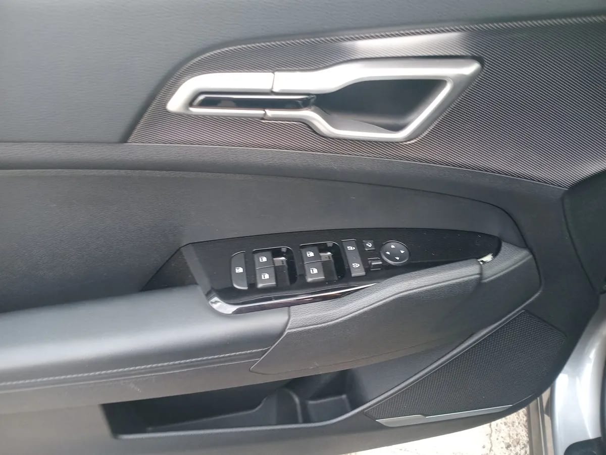 Kia Sportage 2.0 Ex Dies 2wd 8at 5p año 2025