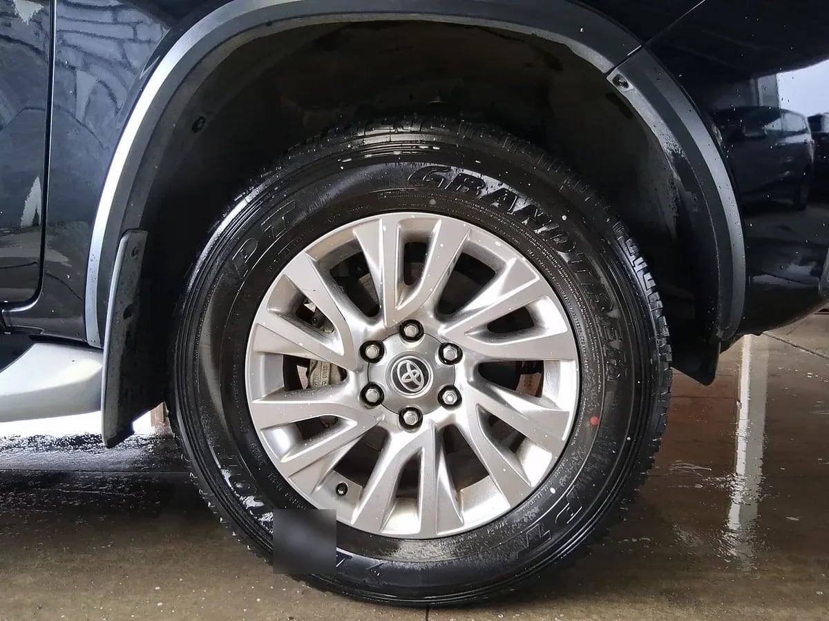 Toyota Fortunner 2.7 Srx 4x2 At 5p año 2022