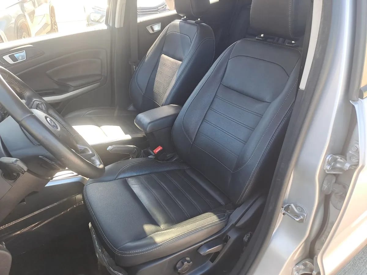 Ford Ecosport 1.5 Titanium 4x2 At 5p año 2022